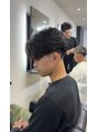 イーラ アメ村店(era) フェザーパーマ。社会人から学生に大人気です!