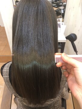 アコンプリッシュ 代官山 恵比寿(accomplish) ミルキーアクアミネコラ