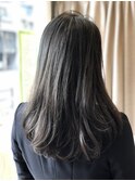 暗めアッシュ
