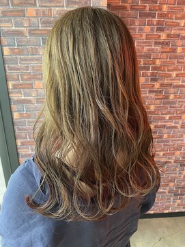 レイグロー バイ ヘッドライト ひたちなか店(RAYGLOW by HEADLIGHT) インナーカラー