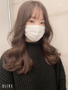 フォンズ(FONS) 小顔に見せるオルチャンヘア 流れる顔まわり シアーベージュ