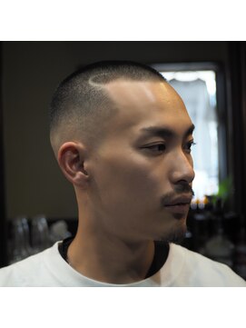 ファイン エンジョウジ(FINE) buzz×skinfade