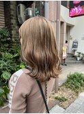 ミルクティーベージュ