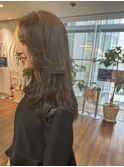 オリーブグレージュ レイヤーカット セミロング 20代30代40代