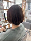 ステップボーンカットカットボブショートハイライト白髪ぼかし