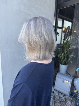 ブロック(BLOCK.) ホワイトブロンドヘア☆