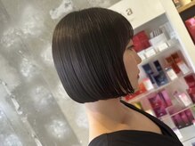 《デザインロジックソムリエ》髪×顔の似合わせを2つの側面から理論的にご提案、似合わせのスペシャリスト