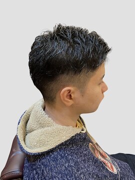 銀座マツナガ 浅草店 ツーブロサイドフィット×ゆるふわアイロンパーマスタイル