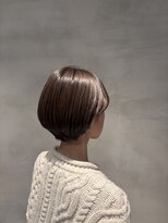 エル バイ ゼノン ビューティー(L by ZENON BEAUTY)&nbsp;艶感抜群！　オリーブカラー　大人ショートボブ