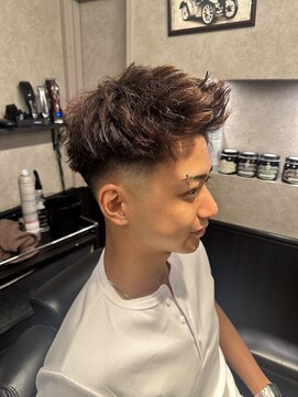 ブロートーキョー 有楽町店(Bro Tokyo) フェード/ジェットスタイル/ソフトツイストパーマ/床屋/barber