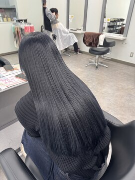 ガルボヘアー 桟橋店(garbo hair) 髪質改善 くせ毛 ストレート 縮毛矯正 艶髪 ロング 湿気対策