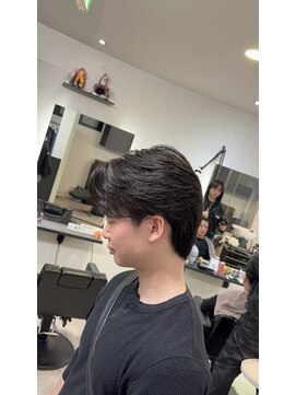 イーラ アメ村店(era) フェザーパーマ