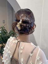 ユヌ(Une) 結婚式参列お呼ばれヘアセット/タイトカチモリヘアアレンジ