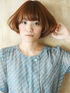 モニカ 横須賀中央店(Monica) ストレートタッチの艶ボブゆる巻き