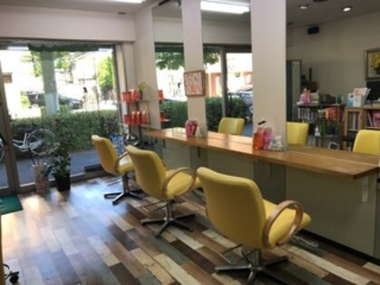 カッティングサロンプラザ 桜本店(Cutting Salon PLAZA)の写真