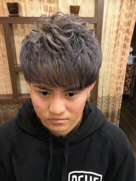 サイファー ヘアークリエイション(CIPHER Hair Creation) メンズカット＆シルバーアッシュカラー