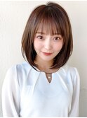 20代30代40代小顔外ハネミディアムひし形シルエットくすみカラー