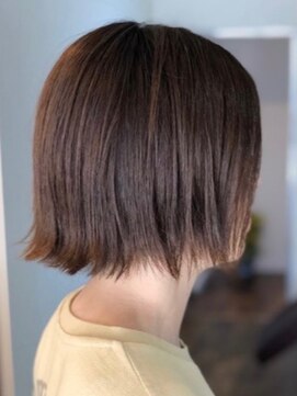 イニシオ(inicio) 大人カワイイショートヘア