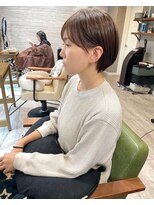 バース プレイス(BIRTH PLACE)&nbsp;耳掛け丸みショート