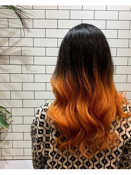 ミンゴ(Mingo) ビビットオレンジ★グラ