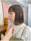 タッセルボブ/切りっぱなしボブ/外ハネボブ/グレージュ 渋谷