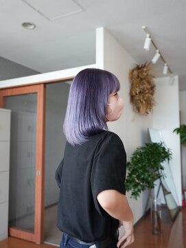 スタジオフィット(STUDIO FITTO) 色落ちがグレー・ホワイトよりのカラー