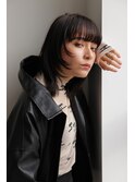 暗髪ミディアムウルフ/くびれウルフレイヤーカット