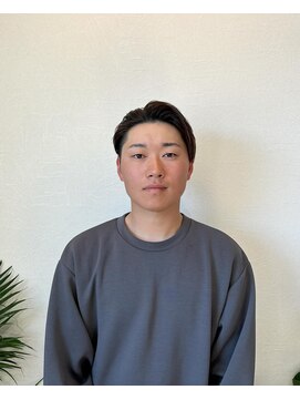 小谷理髪店 ソル(SOL) オールバック+2ブロック刈り上げ