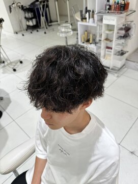アブニール 我孫子(AVENIR) メンズ　ツイストスパイラルパーマ