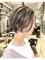 リフル 八王子(RIFULL)&nbsp;ハイライト　レイヤー ショートヘア　ボブ　くびれレイヤー