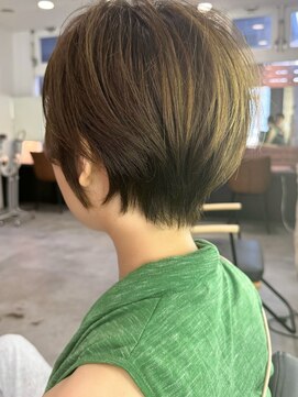 ビューエヒメ(VIEW EHIME) 小顔カットショートボブ大人可愛いアッシュオリーブ