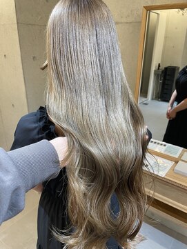 ルミエール(Lumiere) ミルクティーベージュ「ロングスタイル」