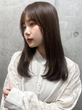 ユアーズヘア 神楽坂店(youres hair) サラ艶ミディアムレイヤーボブオリーブベージュダークアッシュ