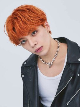 アルバム 銀座(ALBUM GINZA) フェザーパーマサーフカール刈り上げセンターパート_F21181