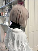 ホワイトベージュ、ボブ
