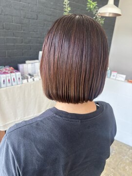 ニド(2do) 重さを残したボブカット