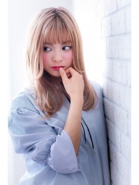 ヘアーアートシフォン 池袋西口店(Hair art chiffon) 厚めバングブルージュボルドーくせ毛風小顔グラデーションカラー