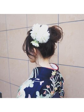 ラヴィアン(La vien) ヘアセット◇卒入・成人式・結婚式・イベントに♪【草加Lavien】