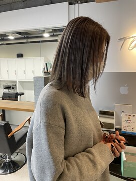 タオ 河原町(Tao) ボブとグレー