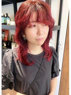 ゾアクラシックヘアー(ZOA classic hair) 大人可愛いチェリーレッド×無造作ウルフヘアー【二子玉川】