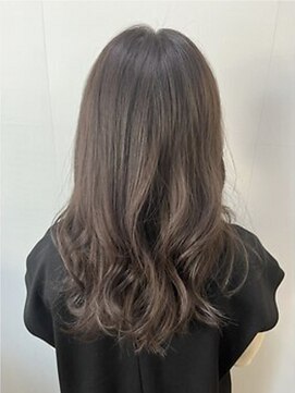 ジースリー 東神奈川店(G-THREE) ゆるふわカール×アッシュブラウンカラー/30代40代50代