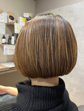 カプロ キャトル(Capullo de Quatre) 【Capullo de Quatre】梨花風ミニボブ 切りっぱなしボブ