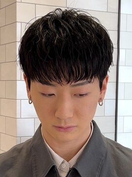 オーシャントーキョーセンダイ(OCEAN TOKYO SENDAI) メンズショートツーブロックビジネス黒髪コンマバング韓国ヘア