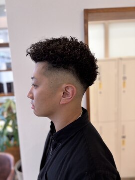 ノート ヘアーサロン(NOTE HAIR SALON) Twist Spiral × Skin Fade