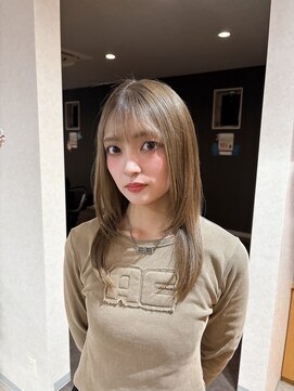 ジェリカヘアー サンフラワー通り(Jlica hair) ブリーチでつくるミルクティーベージュ×レイヤーカット