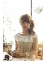 オハナ(ohana) 【ohana/表参道】ゆるかわワンサイドポニーテール。