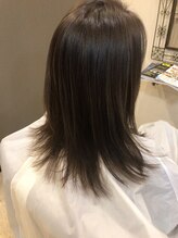 フローラ ヘアデザイン Flora hairdesign