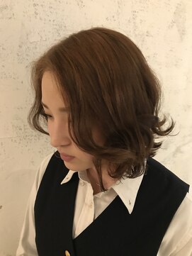 アドール(ADOR) 外ハネウェーブ