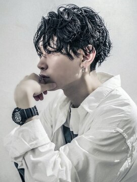 ジゼル(gisele) スパイラルセンターパート