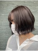 外ハネショートボブ